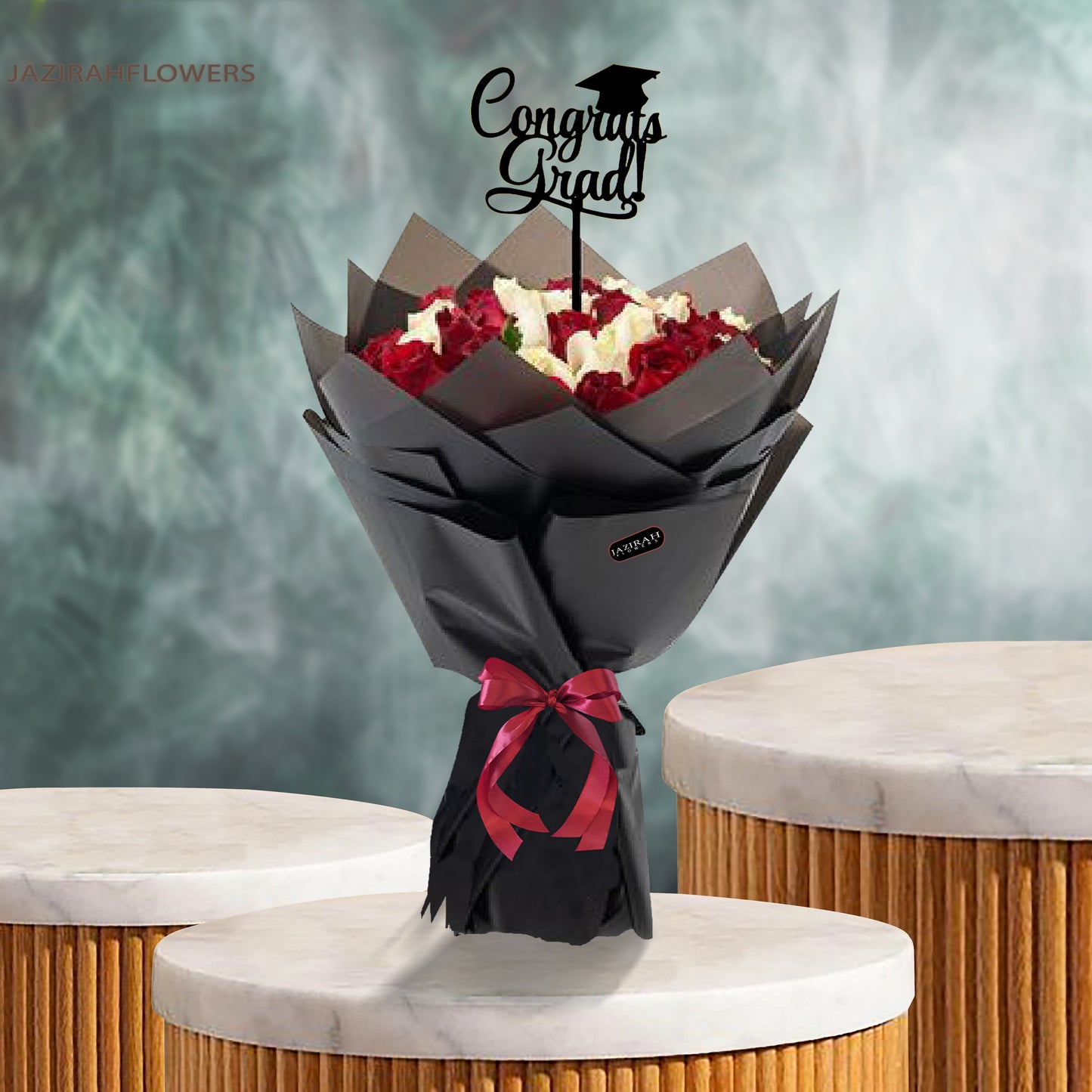 Graduation Flower Bouquet | Red & White Roses with "Congrats Grad" Topper – Jazirah Flowers UAE