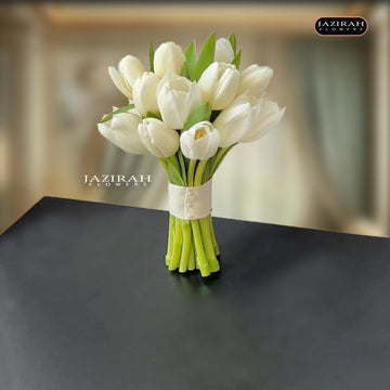 Fresh White Tulip Bridal Bouquet – Elegant Wedding Flowers UAE