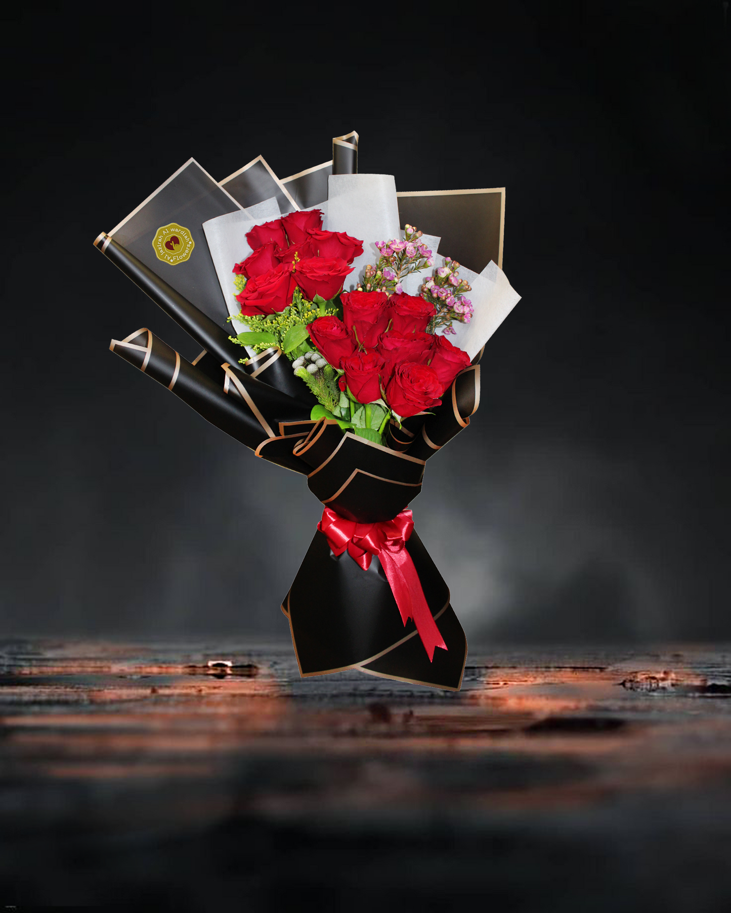 Stylish roses bouquet, Red roses wrapping bouquet