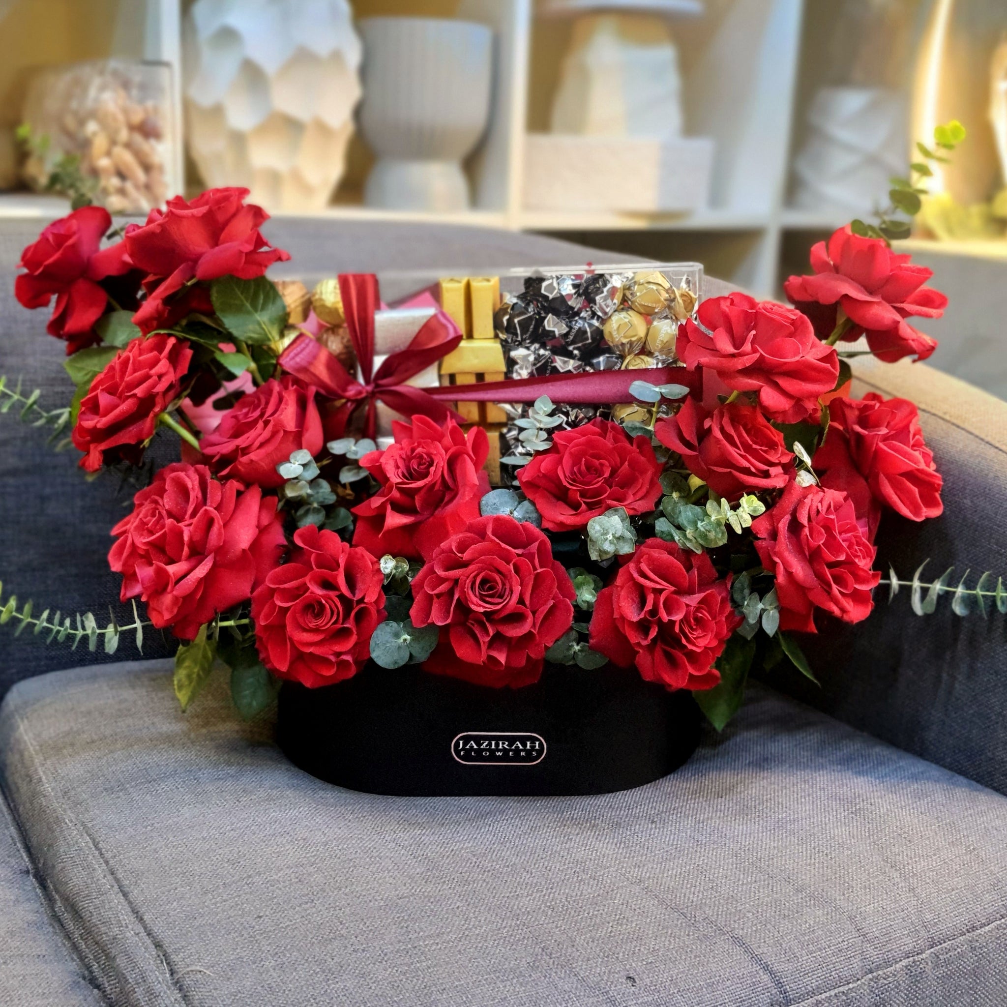 Red Roses & Chocolate Gift Box – Luxury Flower Arrangement UAE