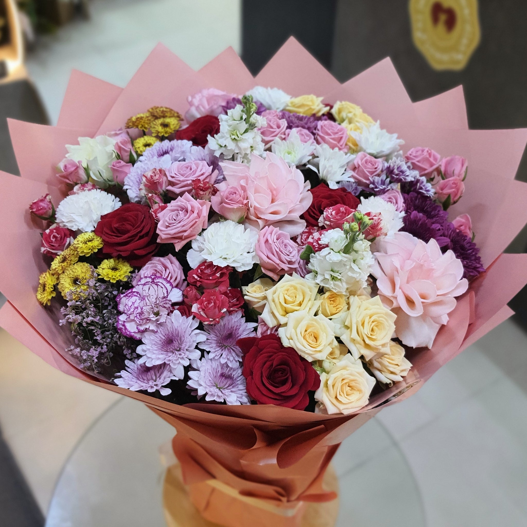 Premium Multi-Color Flower Bouquet – Same Day Delivery UAE