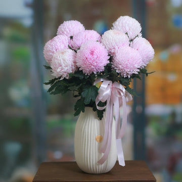 Elegant Light Pink Chrysanthemum Peony Vase Arrangement – Fresh Flower Gift for Home & Office Décor