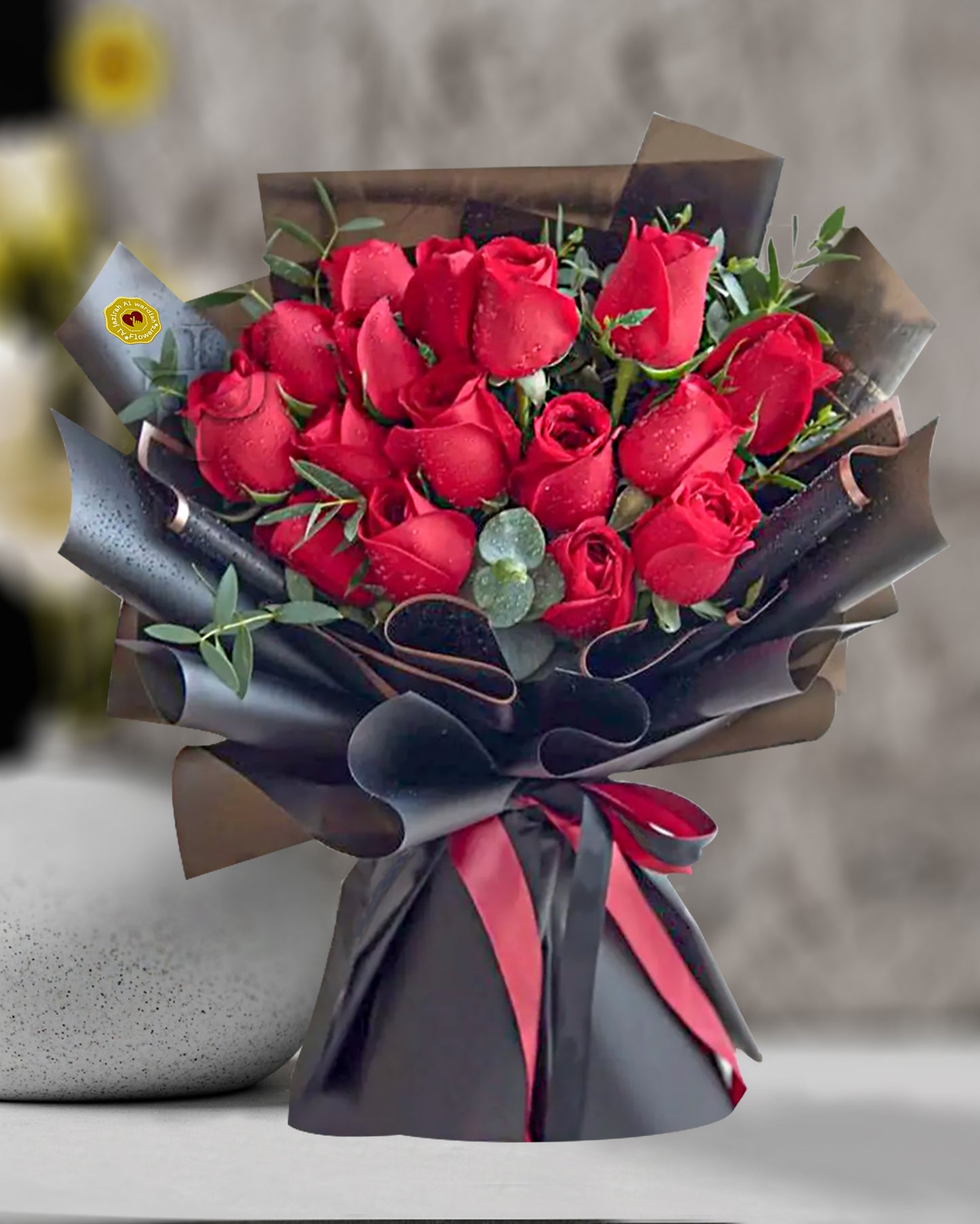 Red roses bouquet for your anniversary