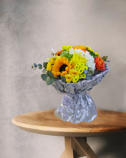 Wrapping bouquet with Sunflower, hydrangea, Chrysanthemum and rose