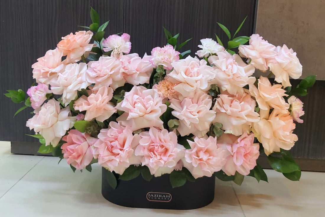 Elegant Pink Roses in Black Leather Box – Luxury Fresh Flowers Gift