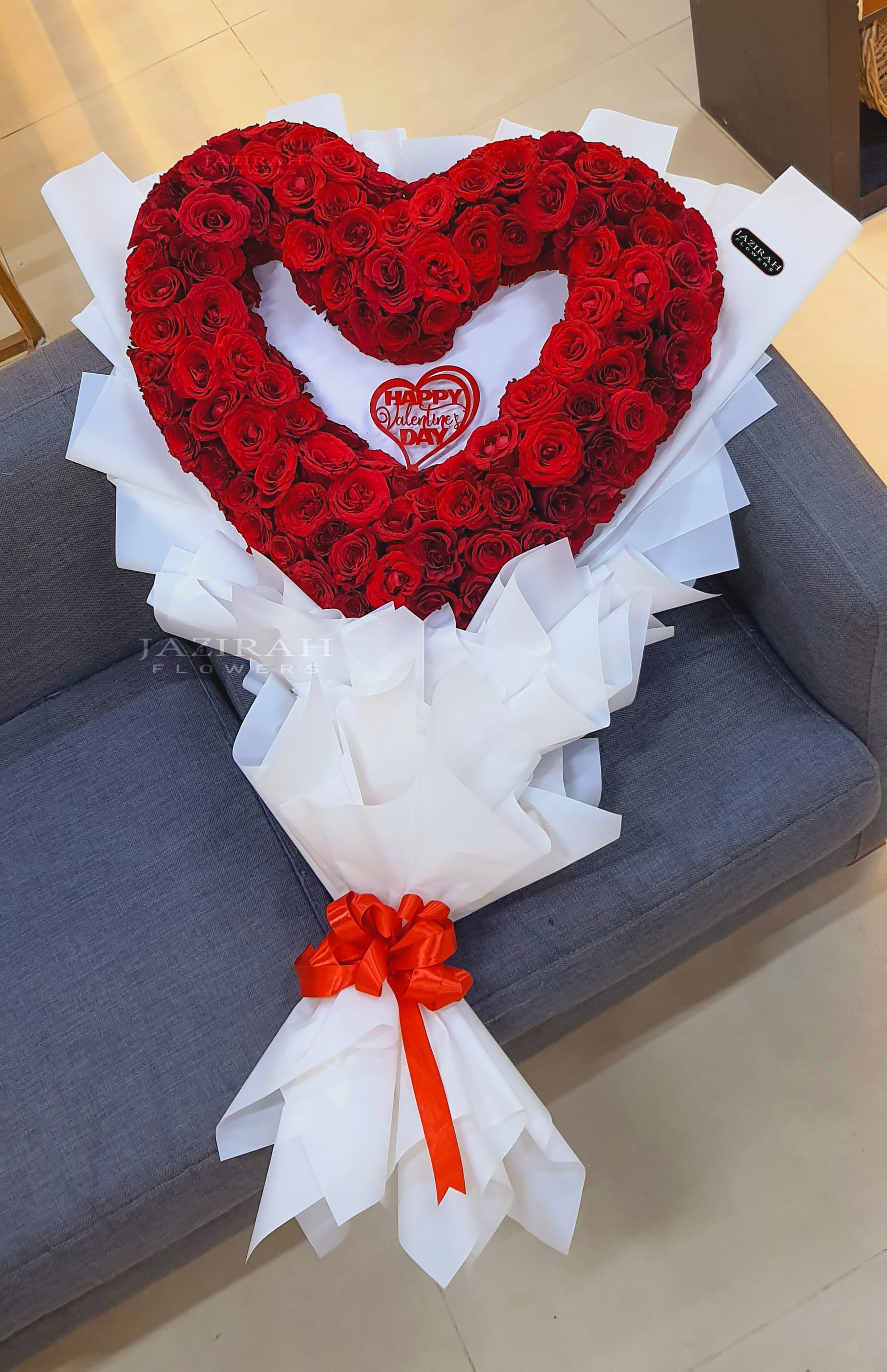 Heart Shape 100+ Fresh Red Roses Bouquet – Romantic Gift for Valentine’s Day | Jazirah Flowers UAE